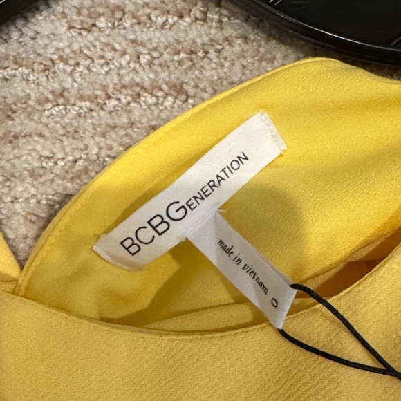 Yellow Ruffled Dress - Picture 2 of 3